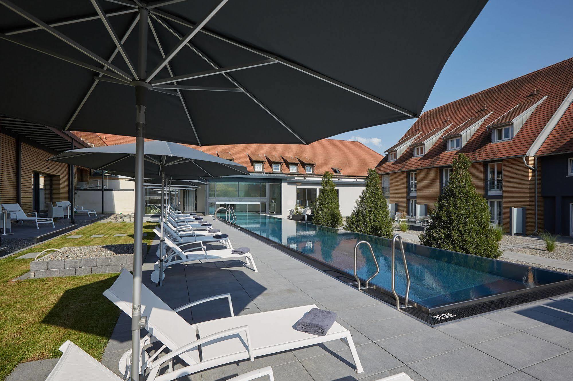 Schloss Reinach 4*