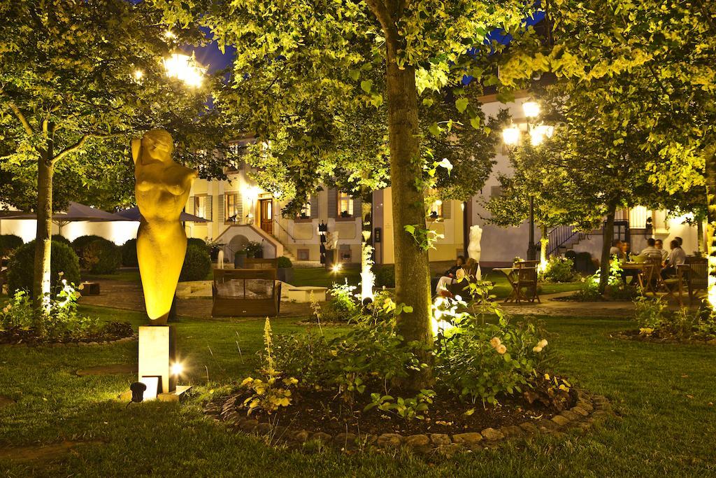Schloss Reinach Hotel